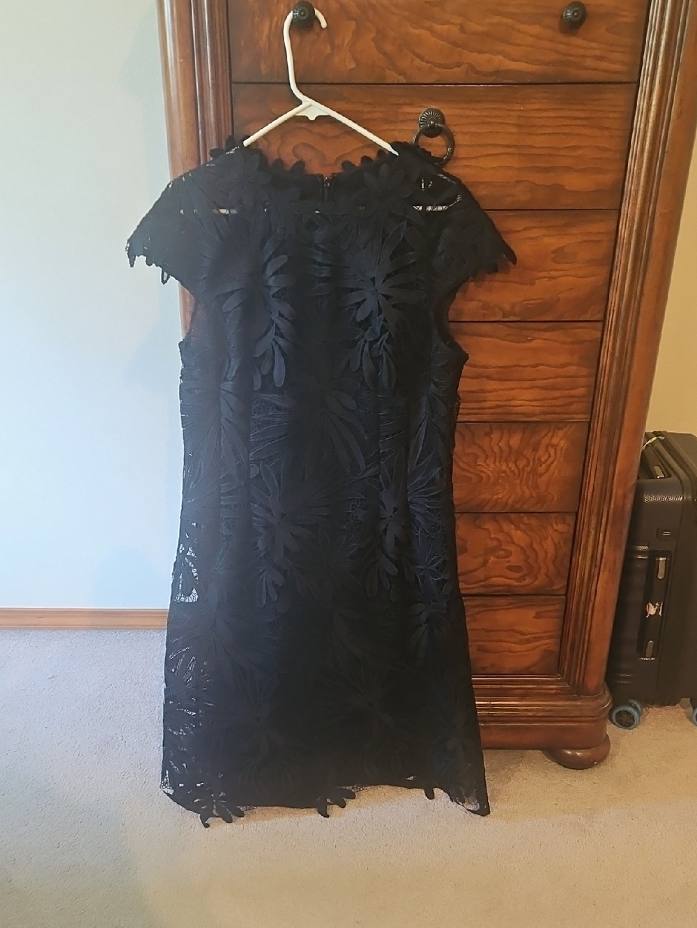 Teri Jon Black Floral Appliqué Lace Midi Dress